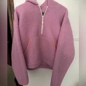 Wide Fable Women’s half zip Sherpa jacket